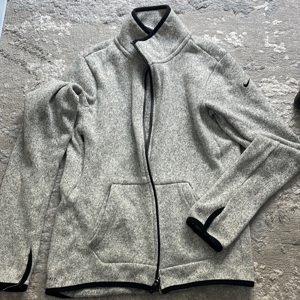 Gray Nike Zip Up Sweater Perfect for skiing under a jacket or walking around